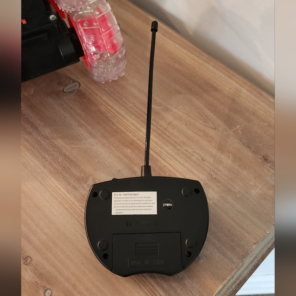 ๐๐ฅ Red Thunder Tumbler RC Stunt Car โ Pre-Owned, Fully Functional - perfect - Picture 15 of 15